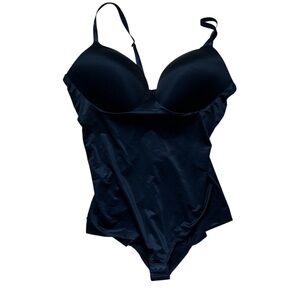 Red Hot Spanx Black Bodysuit Womens Size XL Extra Large Shapewear Spaghetti stra